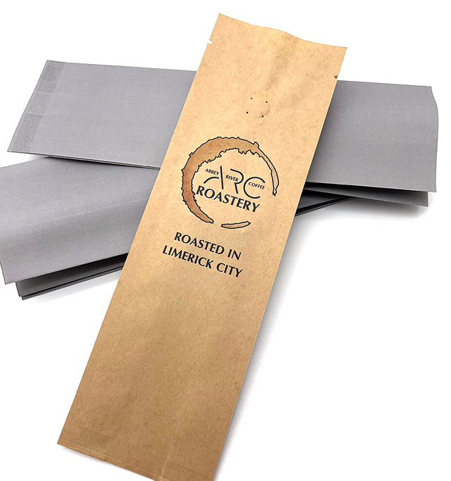 Прямая продажа с фабрики на заказ мешок для кофейных зерен с боковой ластовицей мешок с четырьмя уплотнениями коричневые бумажные пакеты для кофе с клапаном