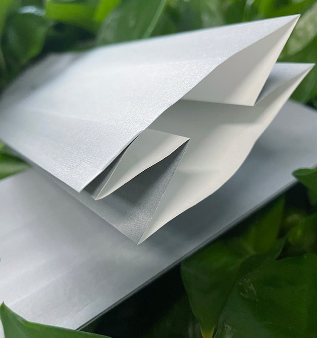 Боковой складной мешочек с застежкой-молнией и клапаном на молнии с плоским дном для упаковки кофейных зерен